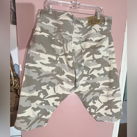 GRINDHOUSE Denim Men’s Size 40 Camouflage Shorts Distressed Stretch Y2K - Picture 2 of 9